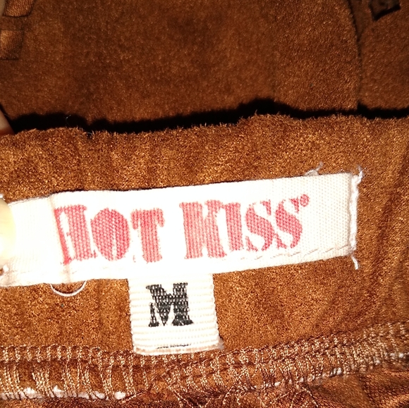 BOGO Soft Faux Suede Cinnamon Rust Brown Hot Pants Ultrasuede Spring Shorts S M - Picture 9 of 11